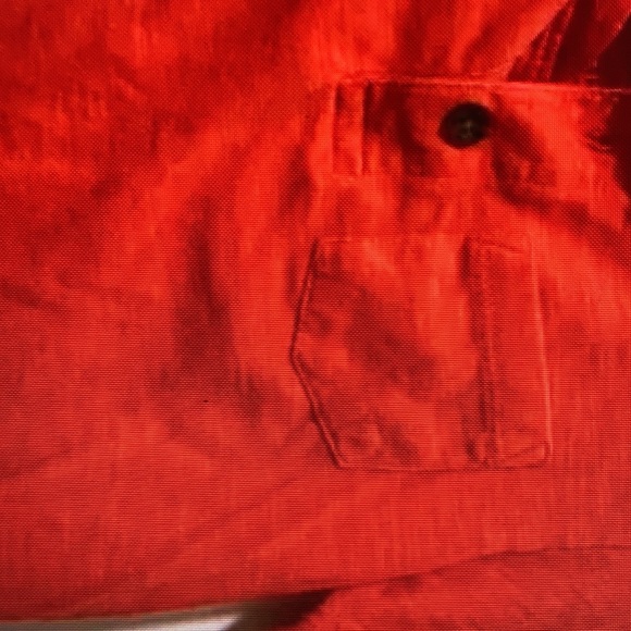 Vibrant design features simple simple style blouse - Picture 4 of 4